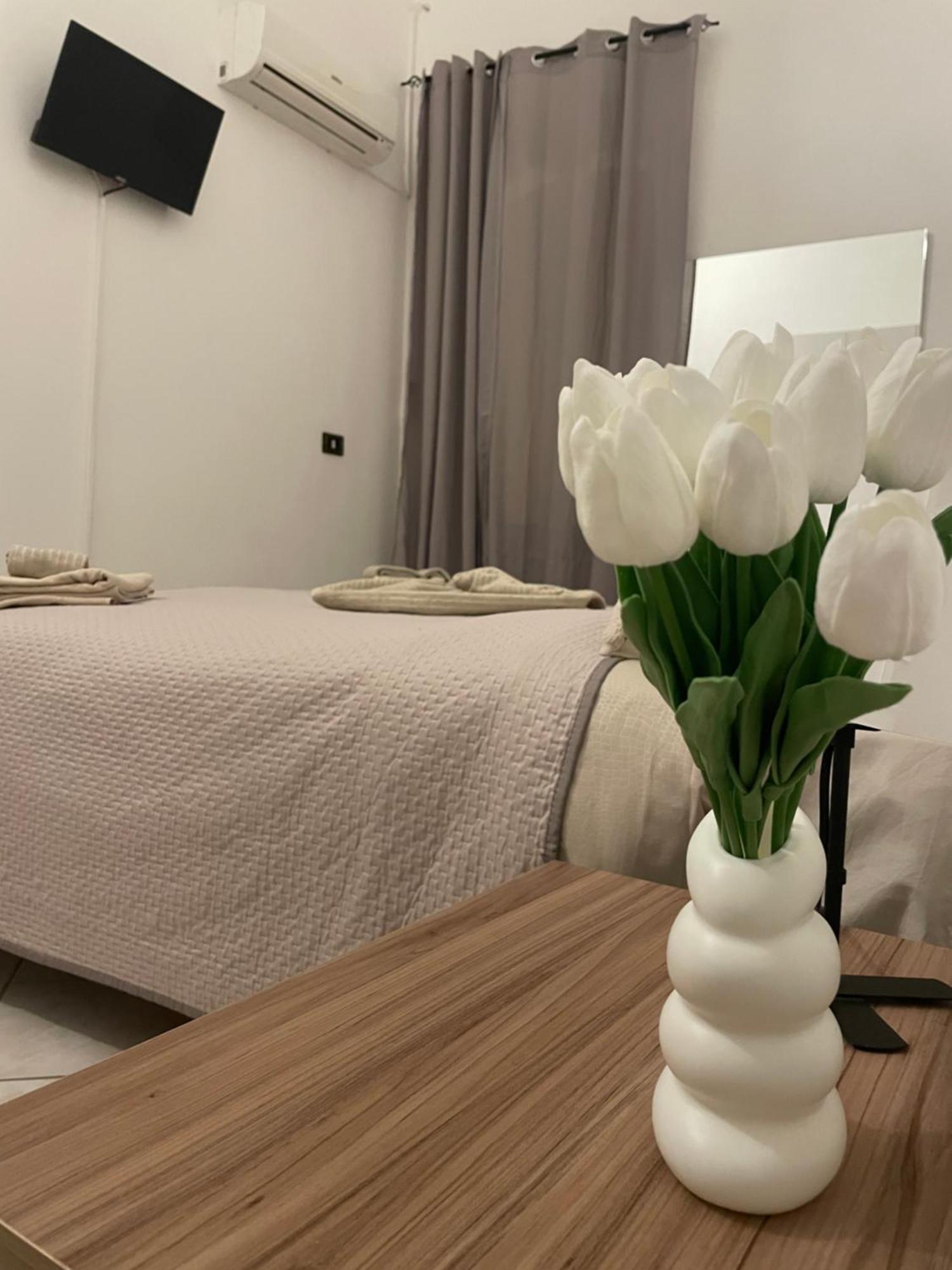Dimora Pugliese Apartment Bari Luaran gambar
